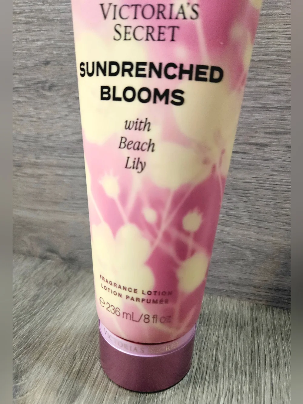 Victoria's Secret Sundrenched Blooms Body Lotion NEW 8oz Beach Lilly Womens